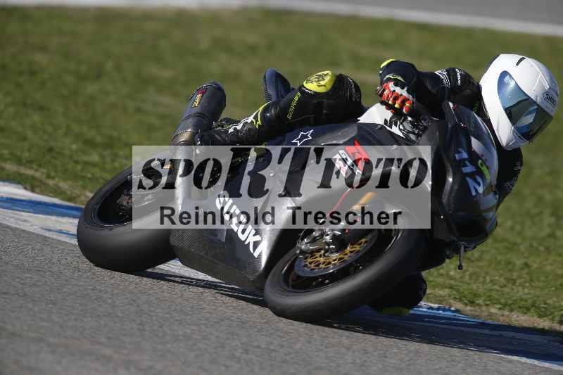 /Archiv-2024/02 29.01.-02.02.2024 Moto Center Thun Jerez/Gruppe schwarz-black/112